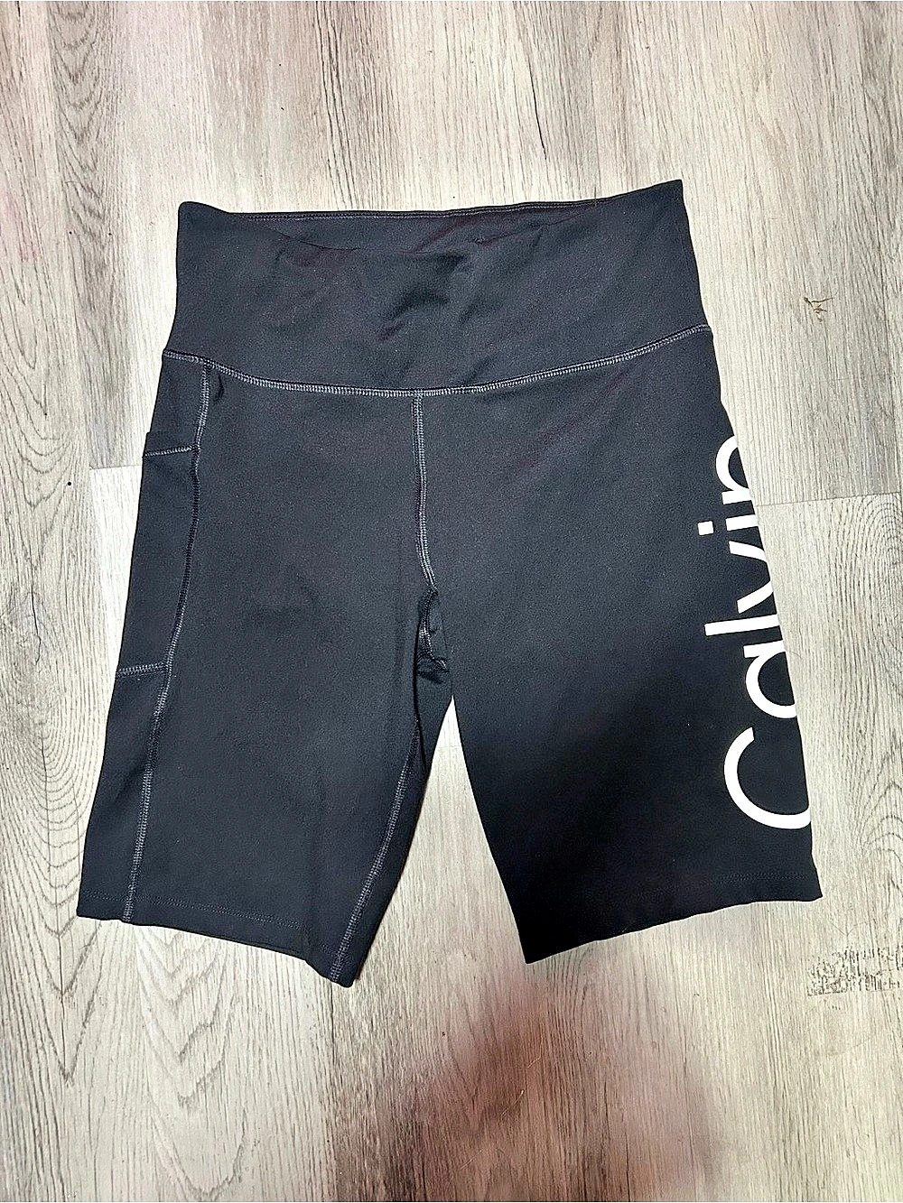 Calvin Klein Performance Bike Shorts Black & White Size Medium Like New
